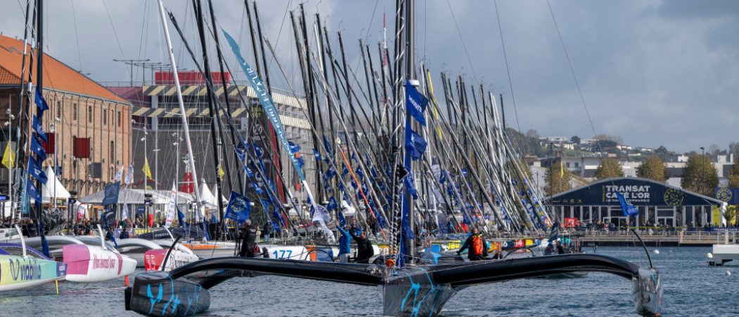 BD-TCO25_SEP_Pontoon_2510OB_1926