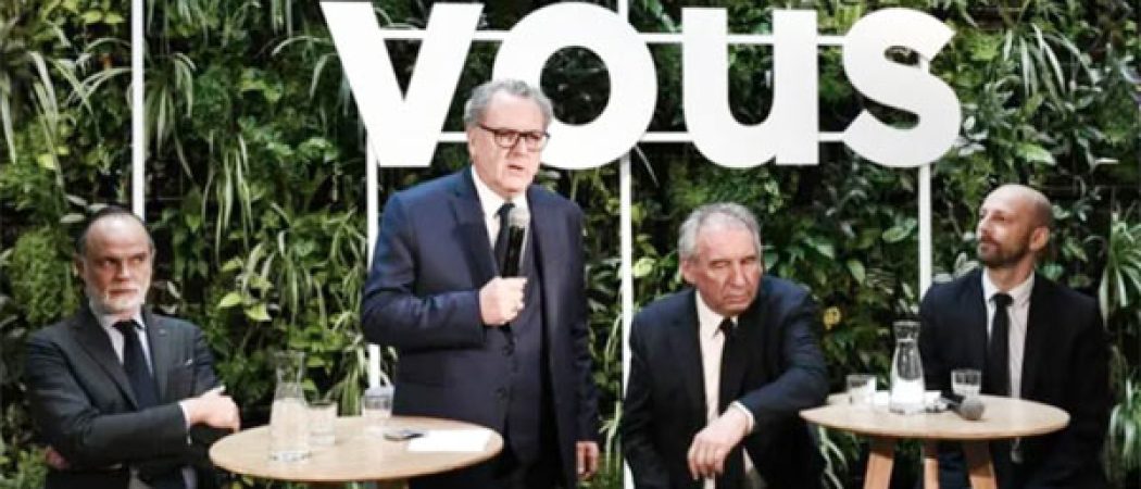 Changement d'enseignes dans la majorité présidentielle