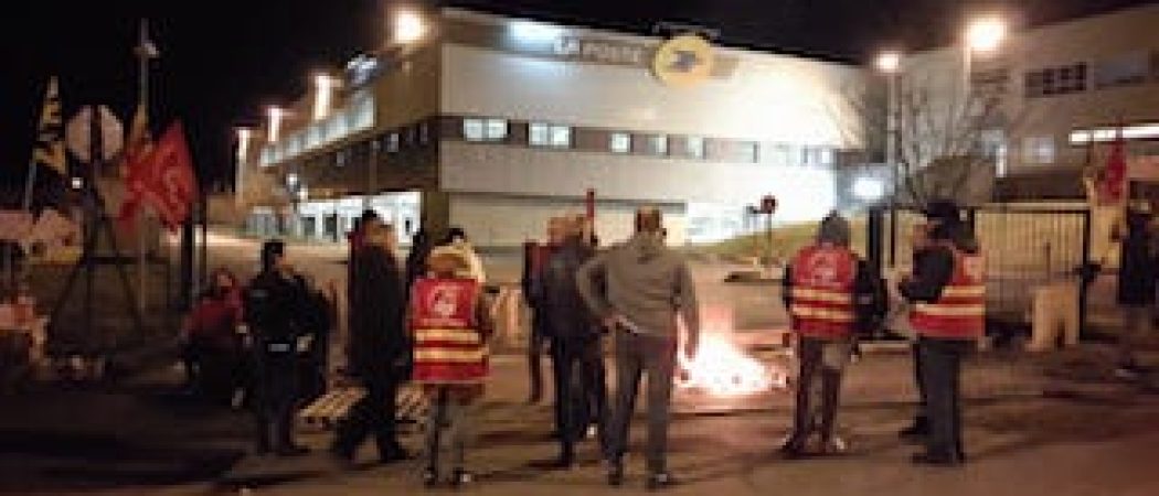 Loire-Atlantique : la poste bloquée le courrier n’est plus distribué