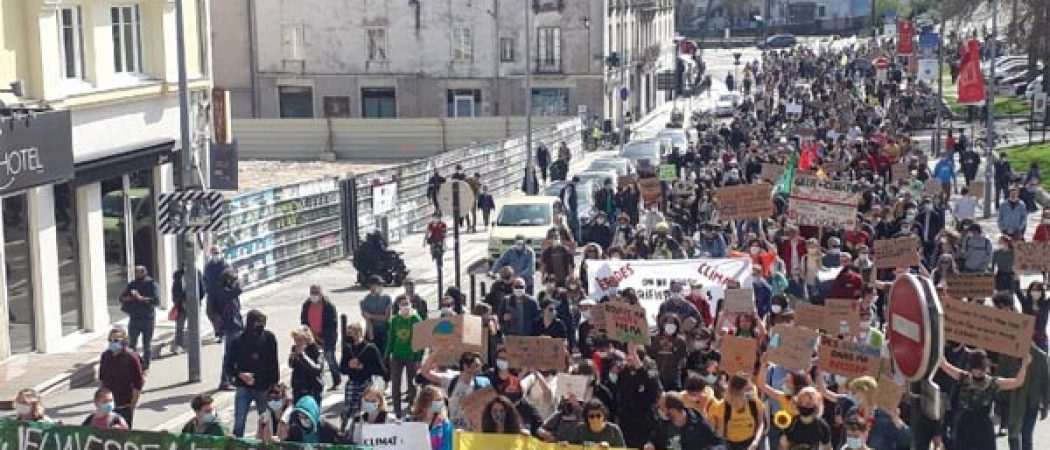 Marche pour une vraie loi climat : partout en France du monde dans les rues